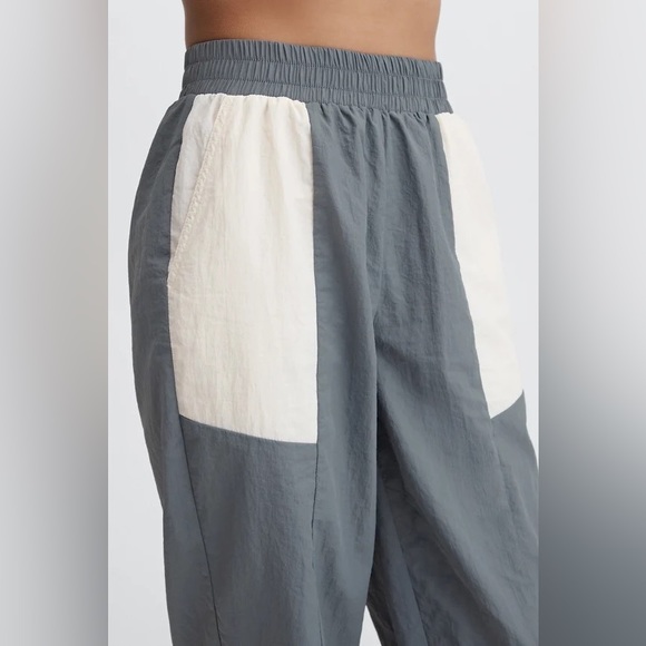 Fabletics Jaylee Color Block Track Pant - Picture 3 of 7